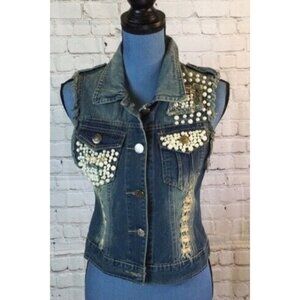 Buzz Vest Beaded Accents Blue Denim Distressed Medium